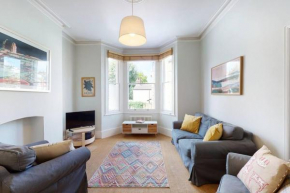 Amazing 2 bedroom maisonette in Shepherd's Bush
